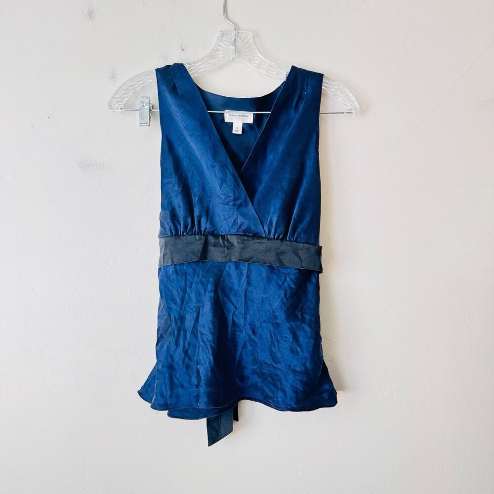 Isaac Mizrahi royal blue sleeveless silk top Women’s Size S